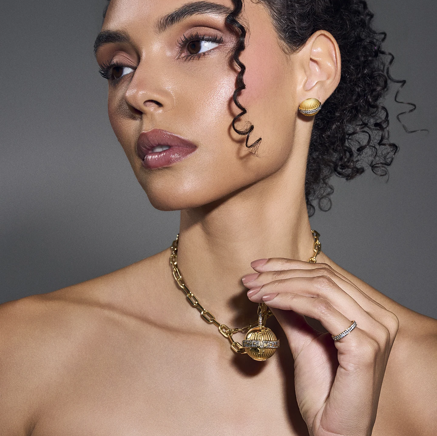 Sundar Jewelry story